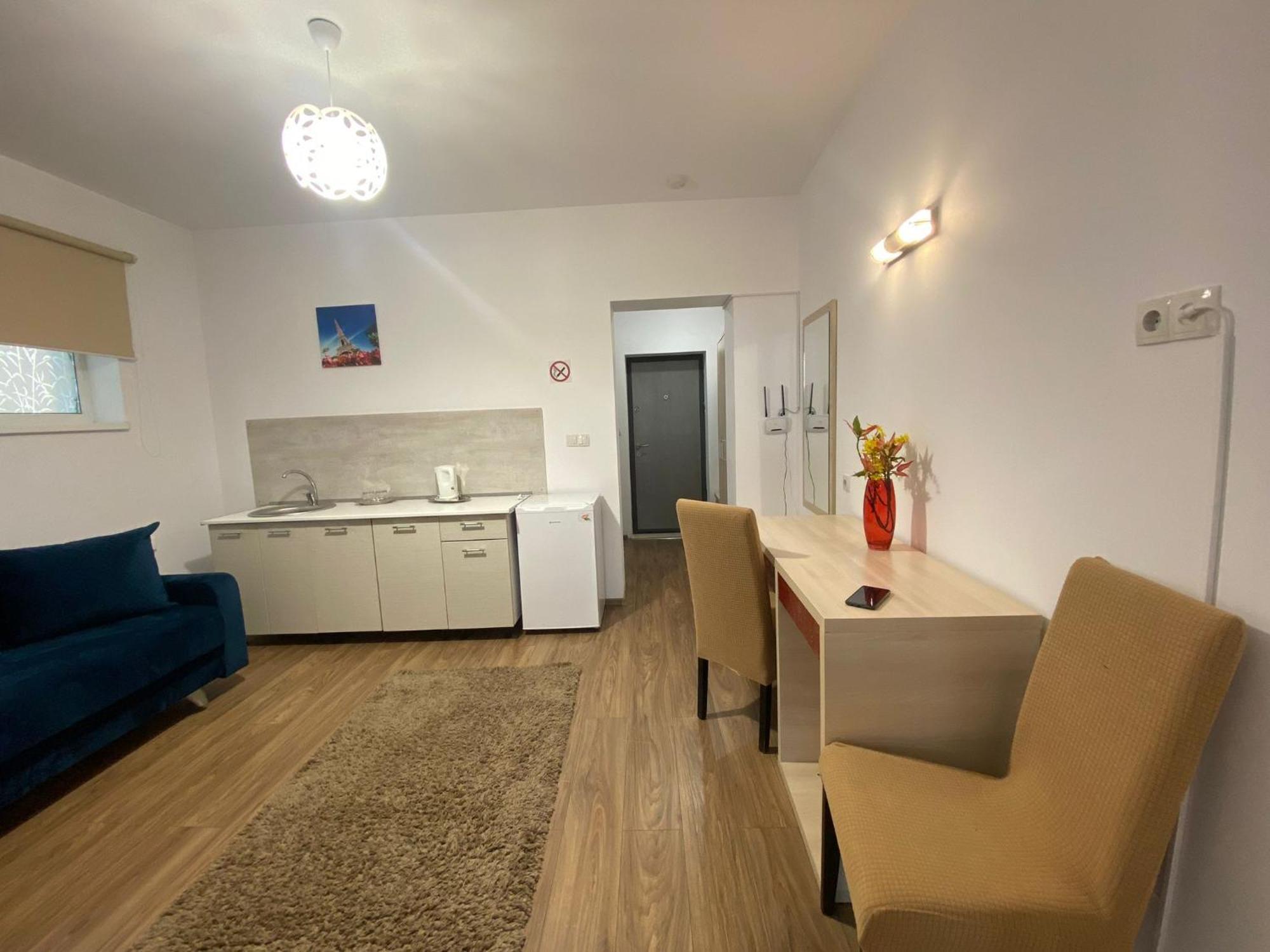 Pension Mora Cluj-Napoca Ngoại thất bức ảnh
