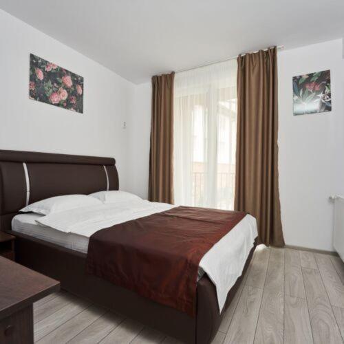 Pension Mora Cluj-Napoca Ngoại thất bức ảnh