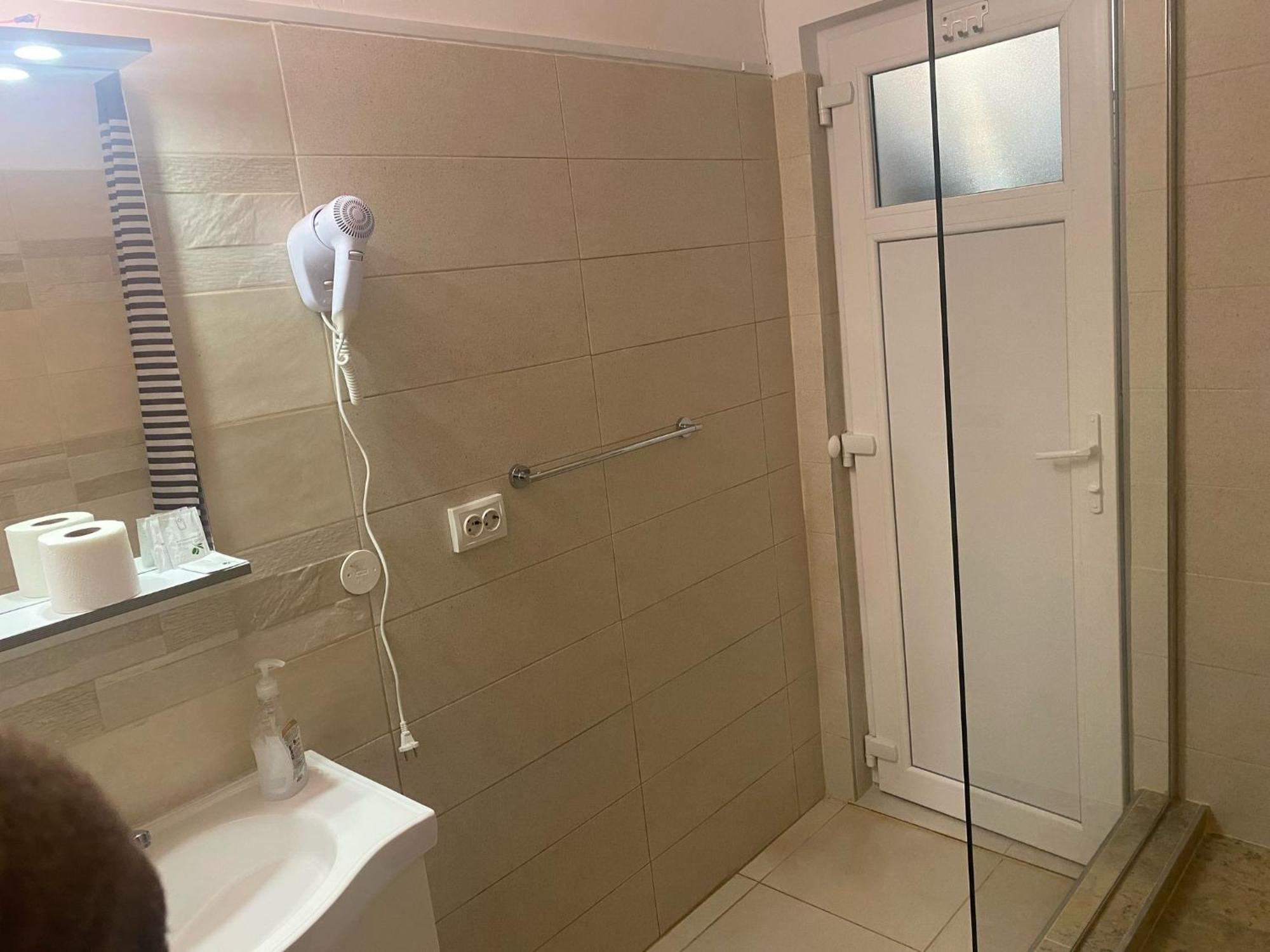 Pension Mora Cluj-Napoca Phòng bức ảnh